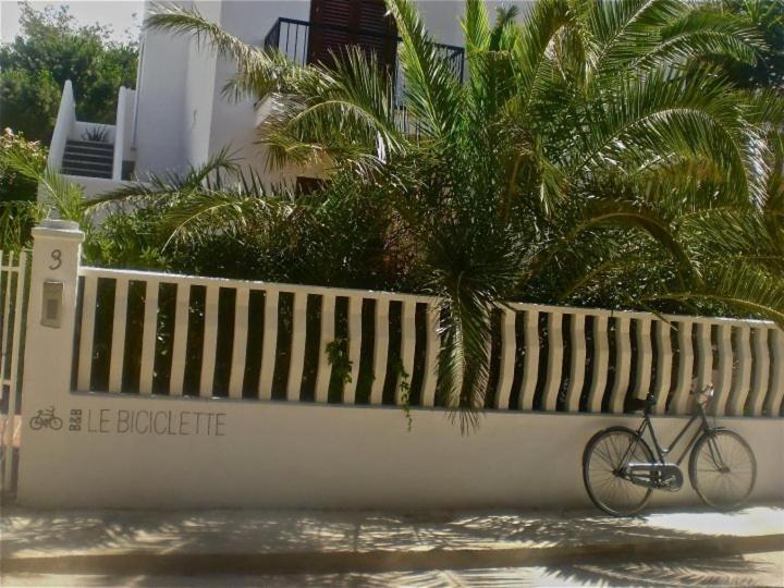 B&B Le Biciclette サン・ヴィート・ロ・カーポ エクステリア 写真